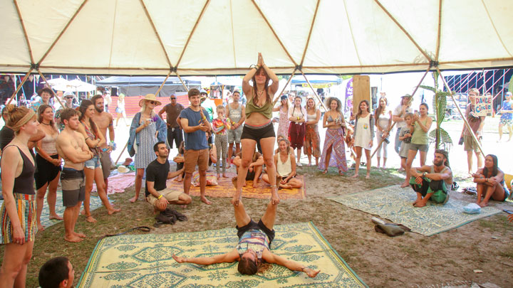 Workshop – Acro Yoga, Island Vibe Festival 2018, Stradbroke Island