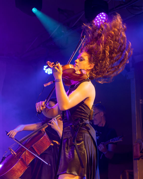 Deep Blue, Spiegeltent, Yonder Festival 2021