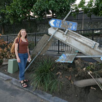 Bronwen on the bikeway along Coronation Drive