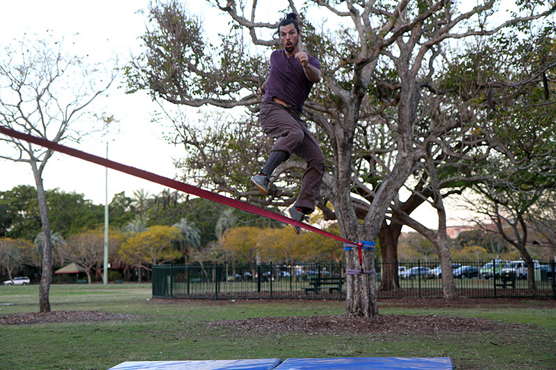 Slackline Dancing