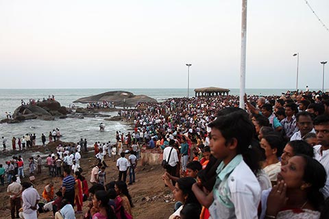 Many, many Indians watching the sunrise at Cape Comorin