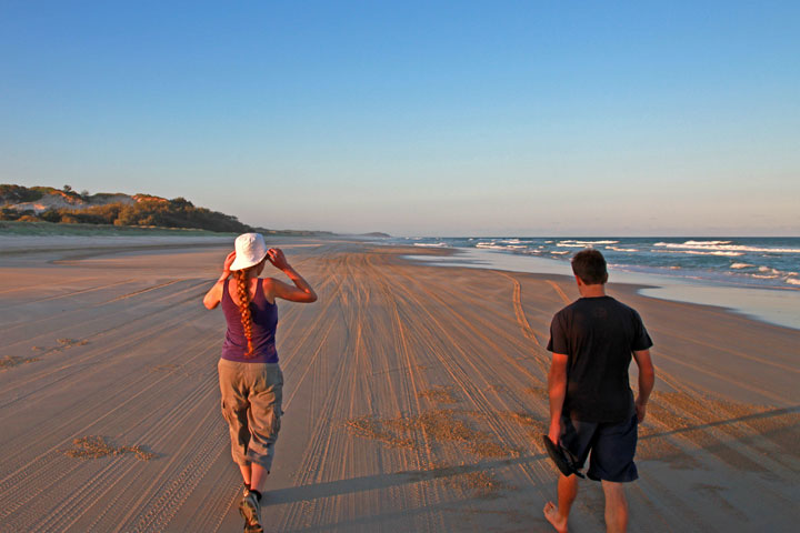 Bronwen, Chris, Moreton Island