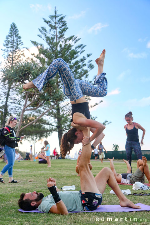 Acro and fire twirling at the last ever Burleigh Bongos Fire Circle, Justins Park, Burleigh Heads