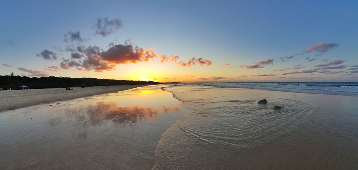 Sunset on Main Beach