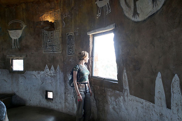 Bronwen looking out from the Desert View Watchtower