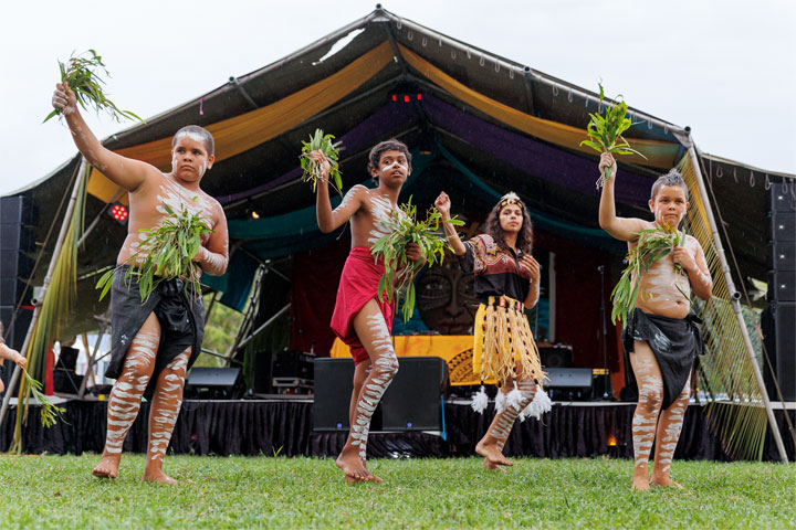 Quandamooka Dancers, Micro Island Vibe Festival, Stradbroke Island