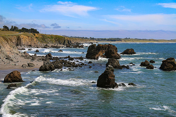 The coastline on the drive to Fort Bragg