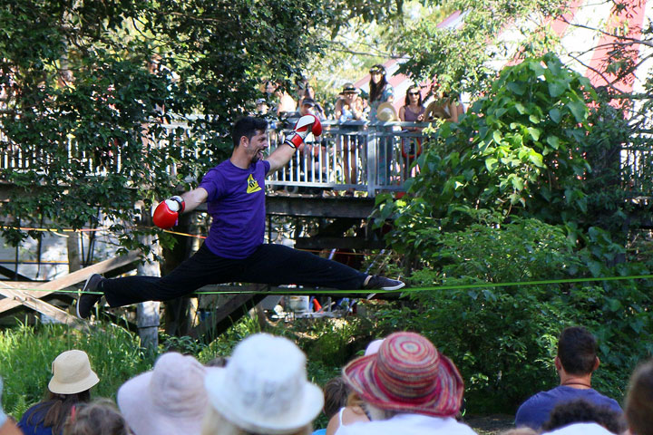 Bruise Brothers Slacklining, Woodford Folk Festival 2016/2017, Woodfordia