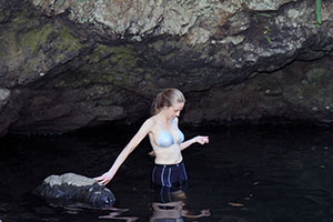 Bronwen not swimming in the rockpools at Kondalilla Falls