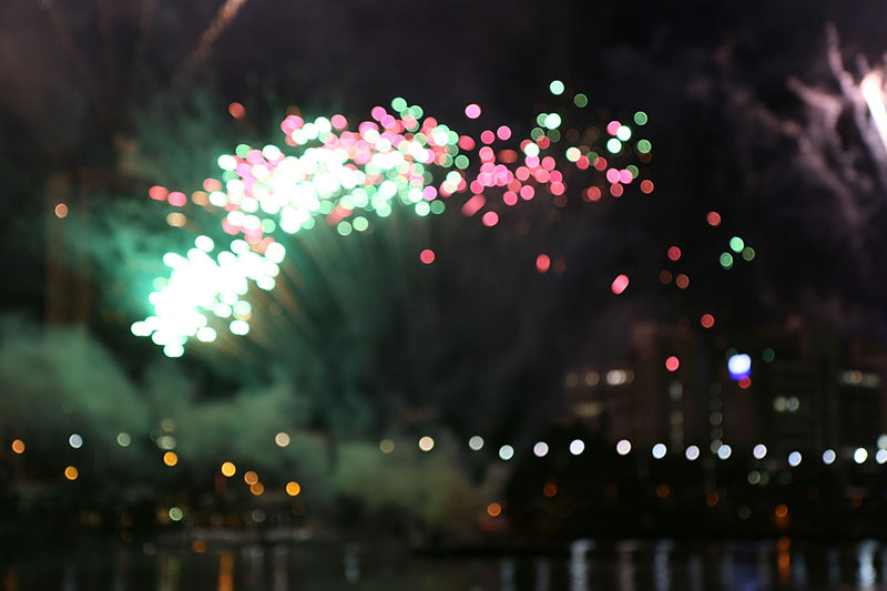 The fireworks over the Brisbane River at Riverfire