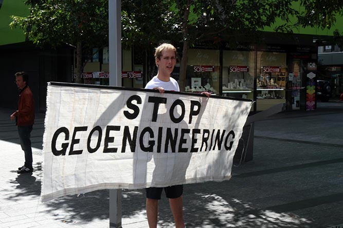 Anti-chemtrails & Geoengineering March