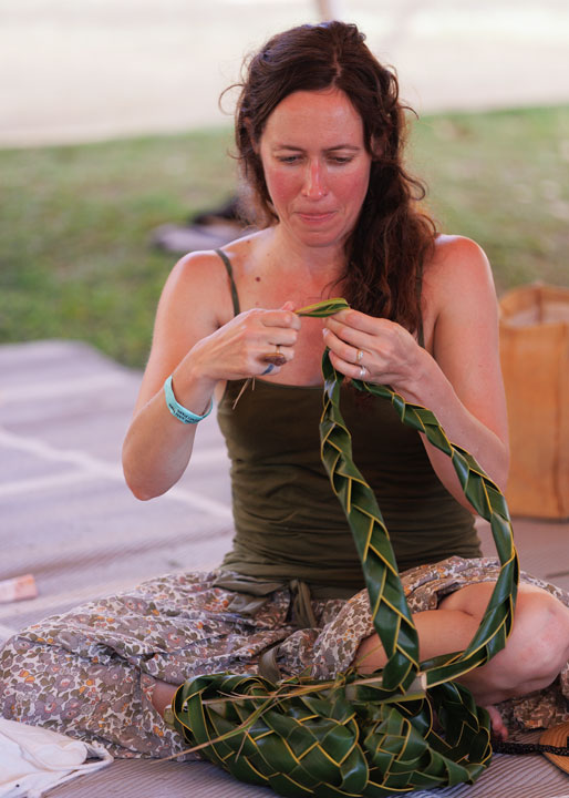 Weaving with Gabi and Aron, Micro Island Vibe Festival, Stradbroke Island