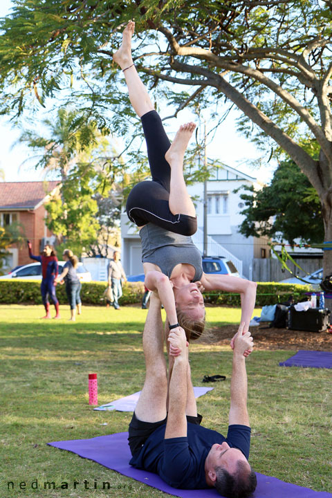 Bronwen, Slackline & Acro at New Farm Park