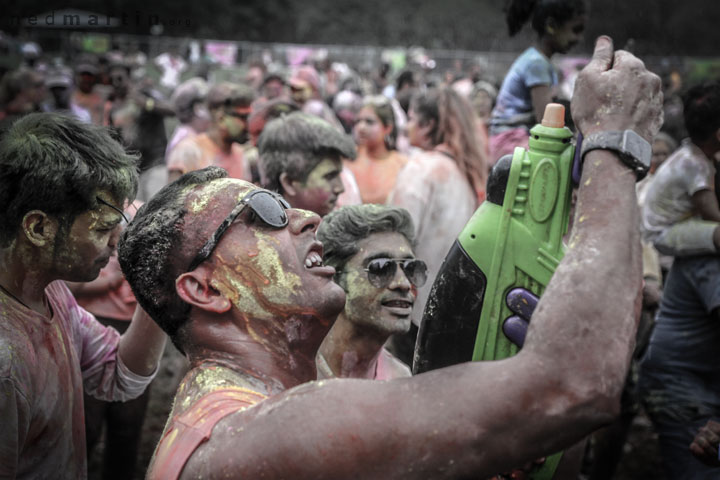 Brisbane Holi - Festival of Colours, Rocks Riverside Park, Seventeen Mile Rocks