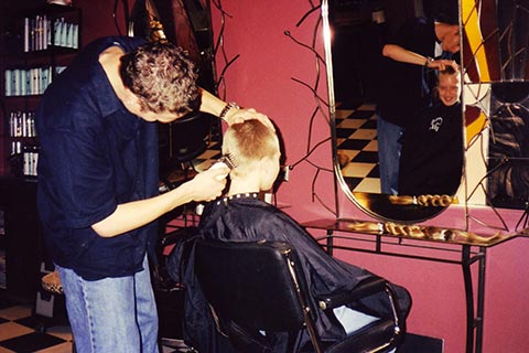 Bronwen having her head shaved