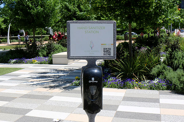 Americans seem to like hygiene. Hand sanitizer stations were in many places