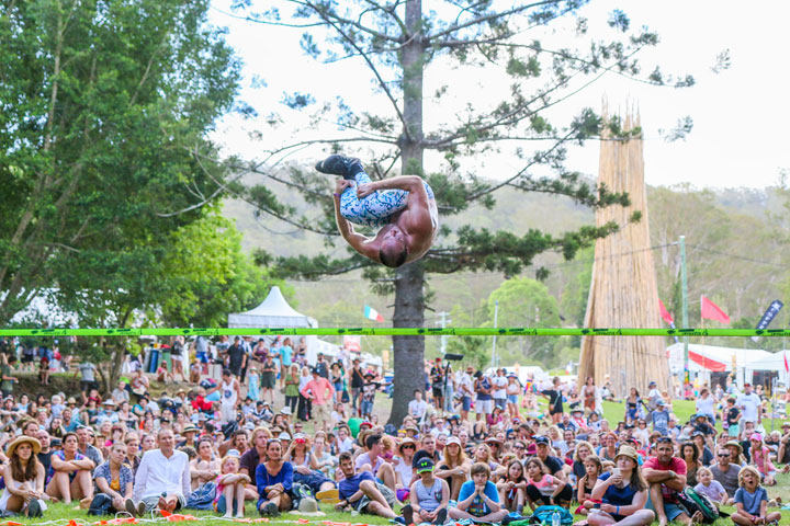 Bruise Brothers Slacklining, Woodford Folk Festival 2016/2017, Woodfordia