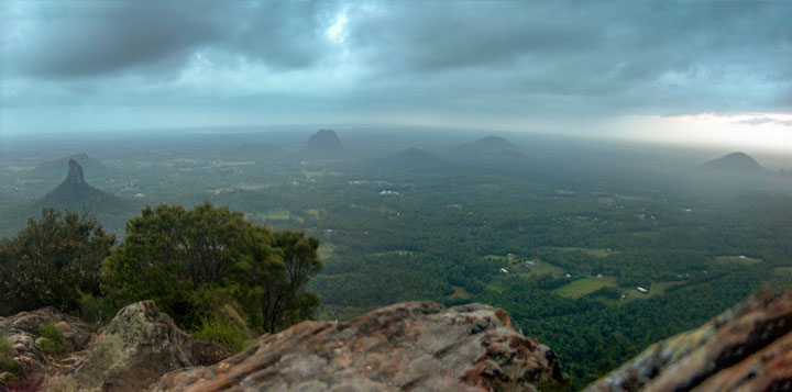 The view from atop Mt Beerwah at dawn