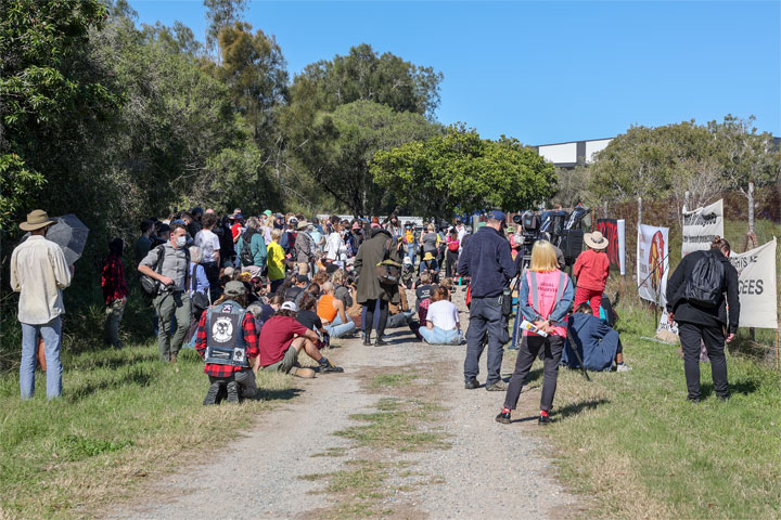 Rally at BITA: 8 Years No Freedom, Brisbane Immigration Transit Accommodation Centre