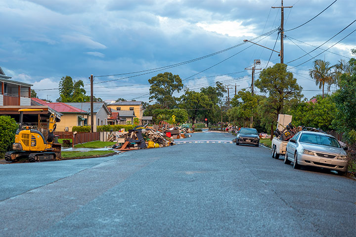 Flood damage, Elmes Rd, Rocklea