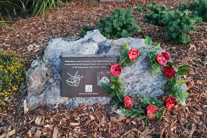 A wreath at the top of Mt Gravatt