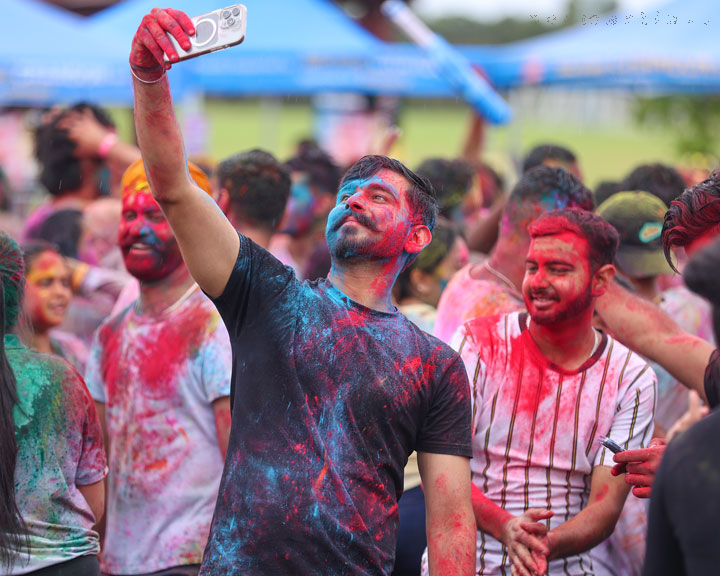 Gold Coast Holi, Gainsborough Parklands, Pimpama