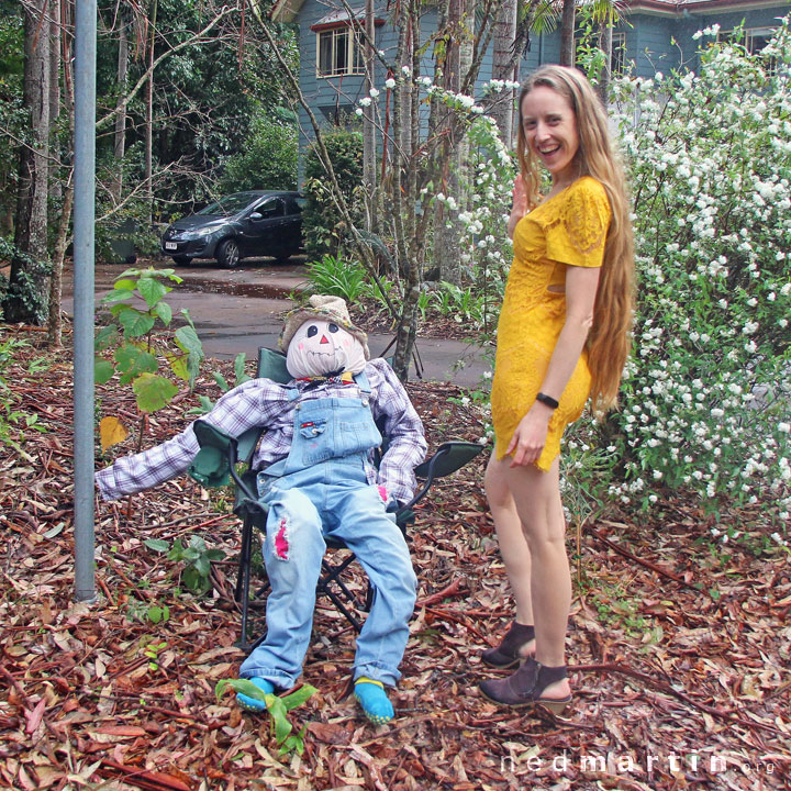 Bronwen at the Tamborine Mountain Scarecrow Festival