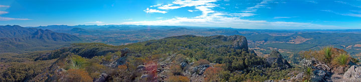 The view from atop Mt Maroon
