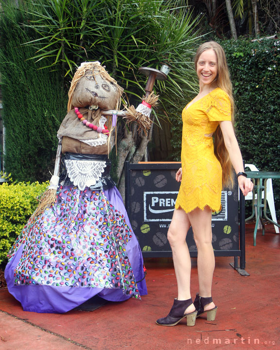 Bronwen at the Tamborine Mountain Scarecrow Festival