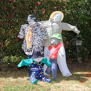 Tamborine Mountain Scarecrow Festival