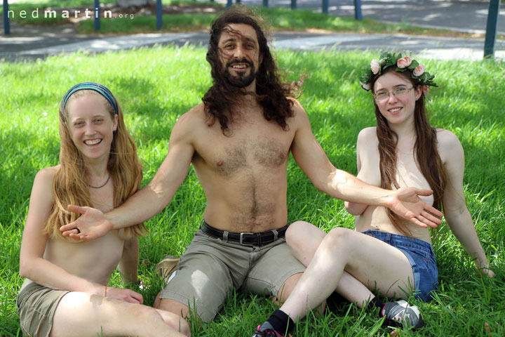 Bronwen, Clint & Jess topless, Free the Nipple Picnic, Orleigh Park, West End