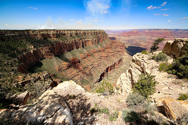 Looking down into the Grand Canyon