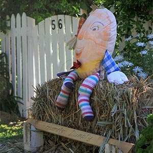 Tamborine Mountain Scarecrow Festival