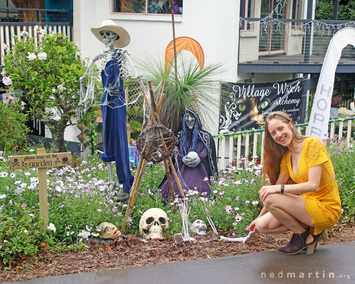 Bronwen at the Tamborine Mountain Scarecrow Festival