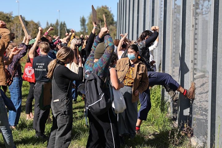 Rally at BITA: 8 Years No Freedom, Brisbane Immigration Transit Accommodation Centre