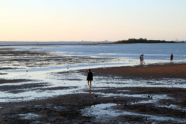 Bronwen walking to King Island