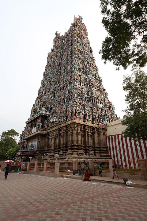 Meenakshi Amman Temple from the outside, Madurai