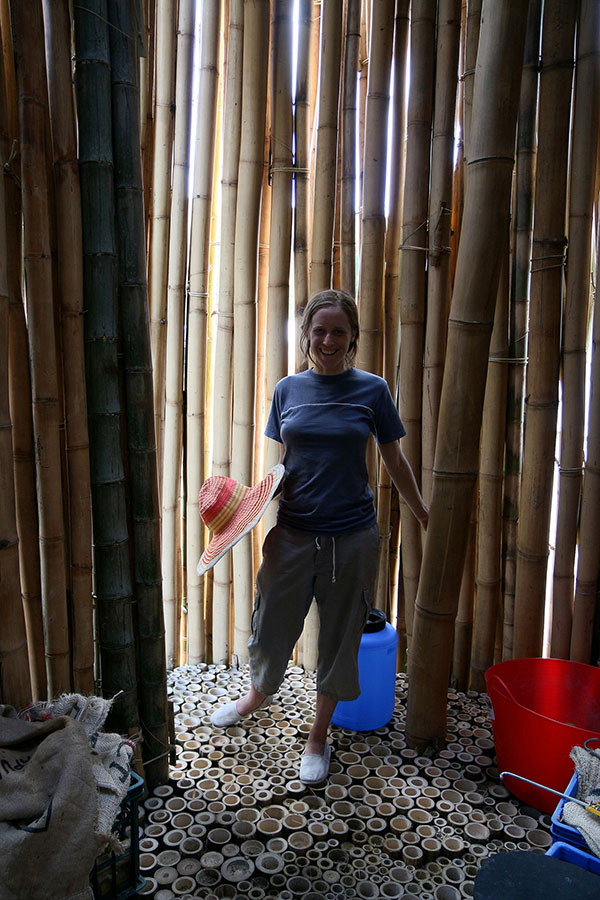 Bronwen inside the erection