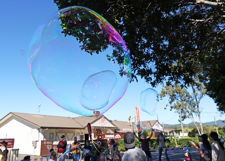 Bubble'licious Creations, Mudgeeraba Street Party