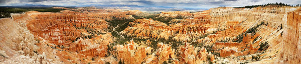 A spectacular view down into the valley