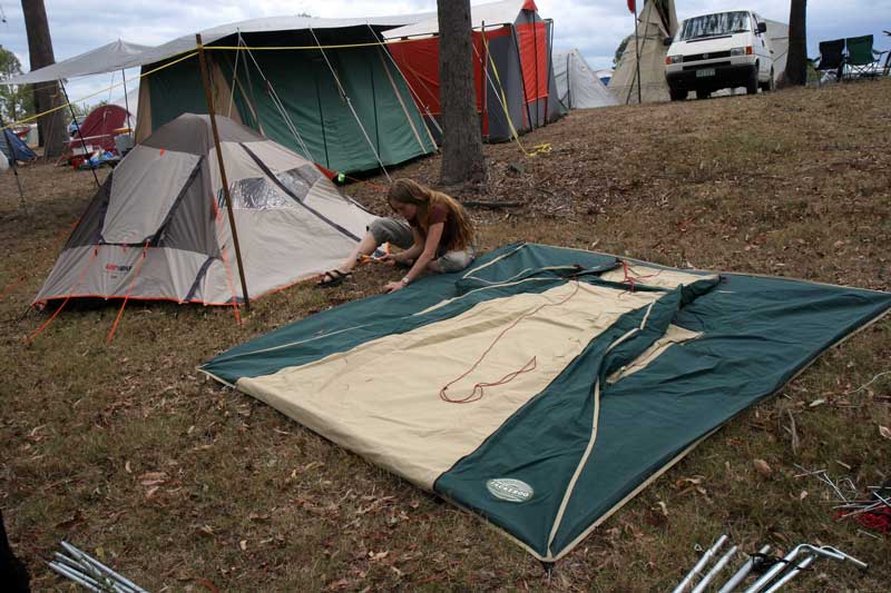 Bronwen setting up tent at Woodford