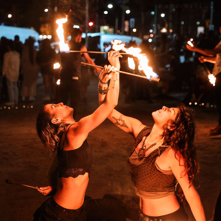 Leela & Luisa, Fire Twirling at Burleigh Bongos