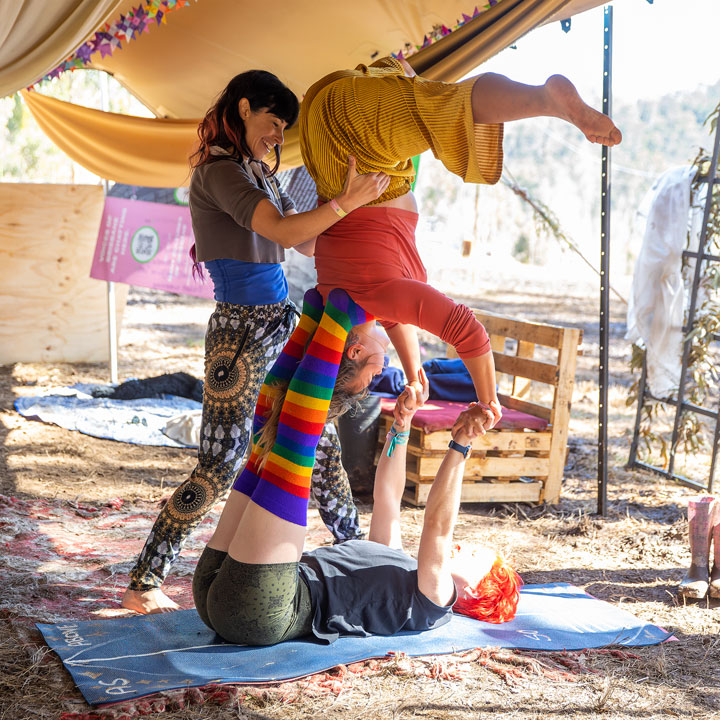 Acro yoga play, Jungle Love Festival 2022