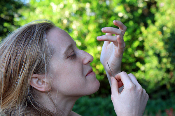 Bronwen & a stick of cinnamon, Mount Coot-Tha Botanic Gardens