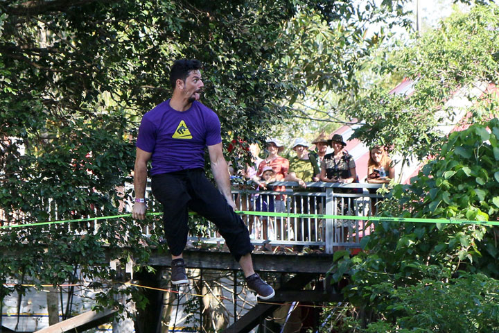 Bruise Brothers Slacklining, Woodford Folk Festival 2016/2017, Woodfordia