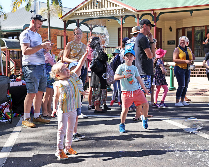 Bubble'licious Creations, Mudgeeraba Street Party