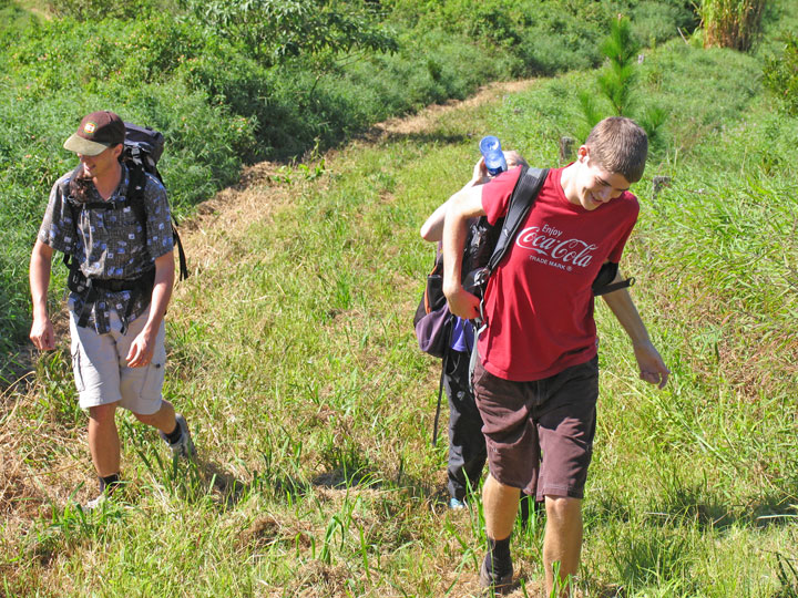 Ned, Bronwen & Clint, Mt Cougal Bushwalk