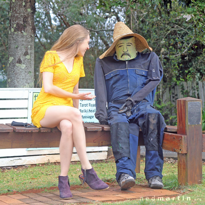 Bronwen at the Tamborine Mountain Scarecrow Festival