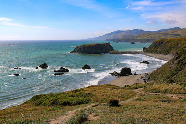 The coastline on the drive to Fort Bragg