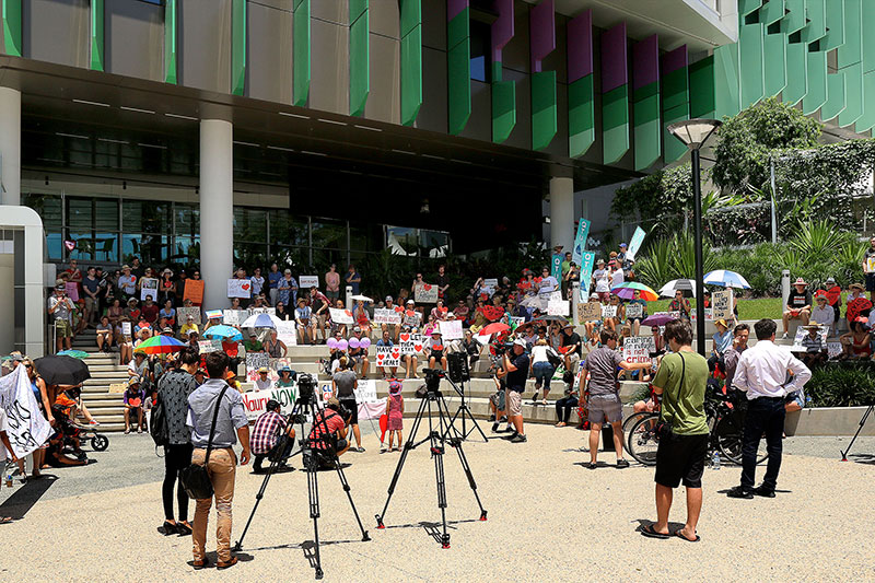 The media begin to take an interest in the vigil